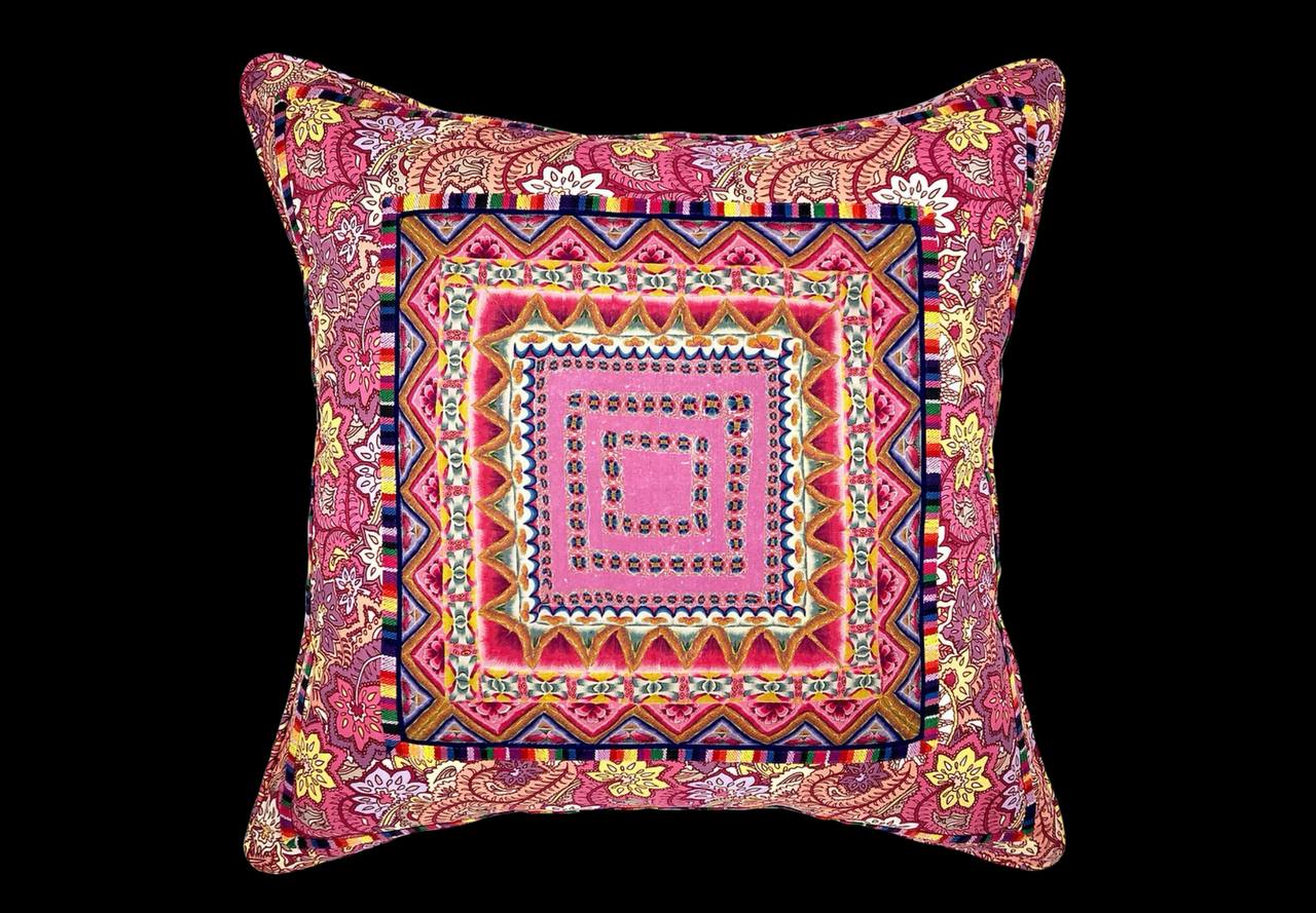Karachi 22" Pillow
